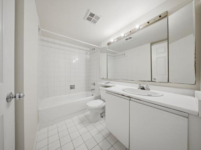 For Lease 335 Webb Drive Unit# 506, Mississauga, Ontario