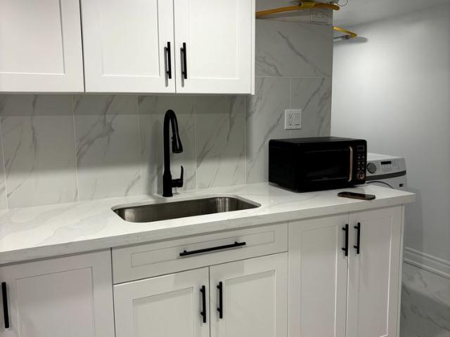 For Lease 337 Mutual Street Unit# Bsmt B2, Toronto, Ontario