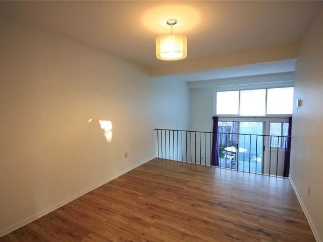 For Lease 3395 Cliff Road Unit# 114, Mississauga, Ontario