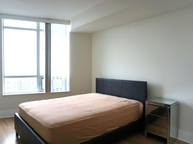 For Lease 330 Burnhamthorpe Road Unit# 2801, Mississauga, Ontario