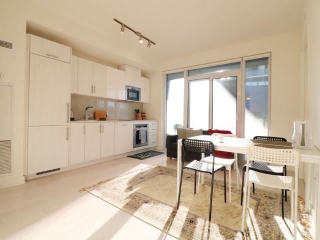 For Lease 330 Richmond Street Unit# 603 Primary. BR, Toronto, Ontario