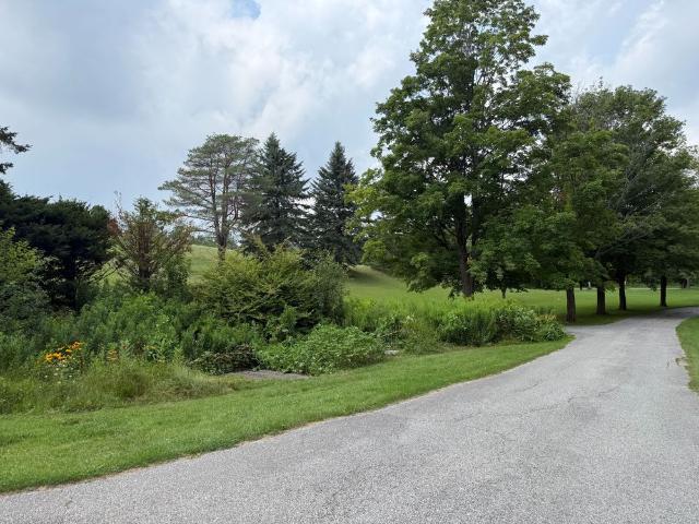 For Lease 3325 Vandorf Side Road Unit# BSMT, Whitchurch Stouffville, Ontario