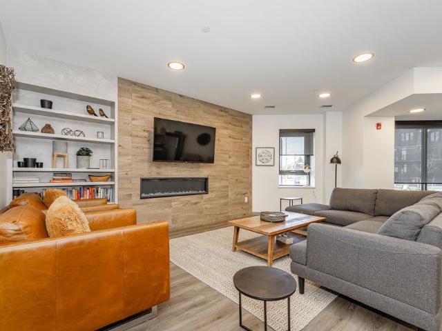 For Lease 332 Gosling Gardens Unit# 205, Guelph, Ontario