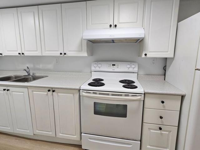 For Lease 332 Rosedale Drive, Whitby, Ontario
