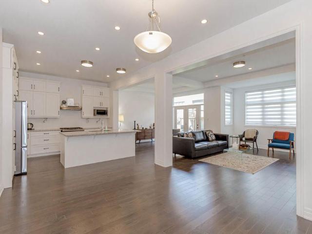 For Lease 3334 Harasym Trail, Oakville, Ontario
