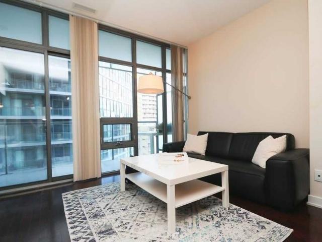 For Lease 33 Charles Street Unit# 901, Toronto, Ontario
