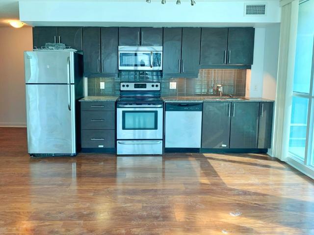 For Lease 33 Bay Street Unit# 1004, Toronto, Ontario