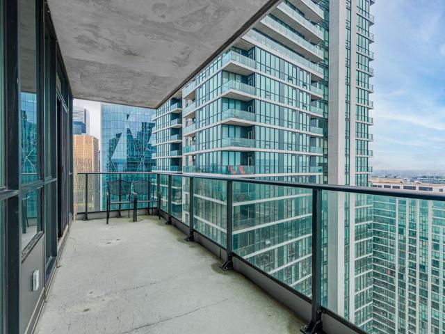 For Lease 33 Bay Street Unit# 4406, Toronto, Ontario