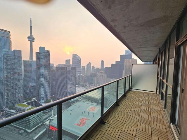 For Lease 33 Bay Street Unit# 4702, Toronto, Ontario