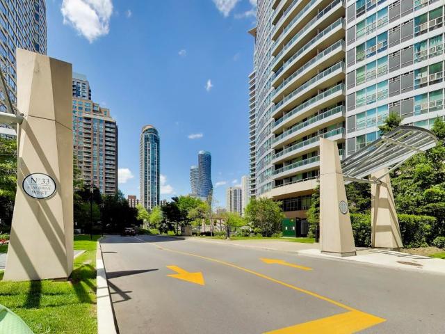 For Lease 33 Elm Drive Unit# 612, Mississauga, Ontario