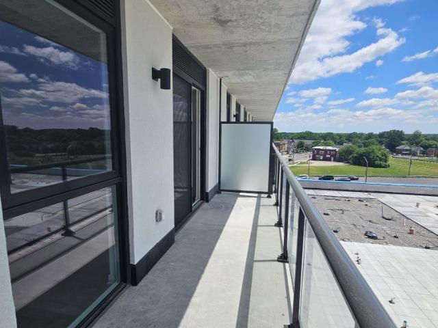 For Lease 33 Erie Avenue Unit# 614, Brantford, Ontario