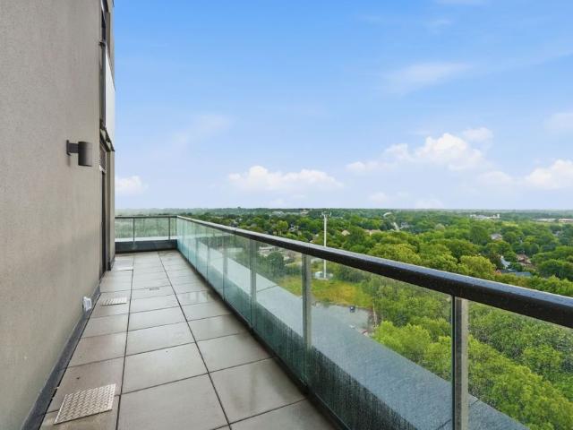 For Lease 33 Erie Avenue Unit# 1704, Brantford, Ontario
