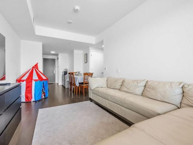 For Lease 33 Frederick Todd Way Unit# 902, Toronto, Ontario