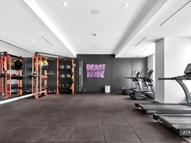 For Lease 33 Helendale Avenue Unit# 1505, Toronto, Ontario