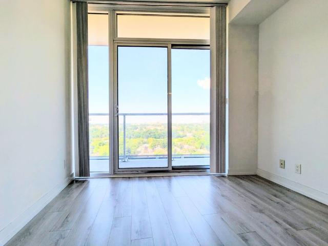 For Lease 33 Helendale Avenue Unit# 1511, Toronto, Ontario