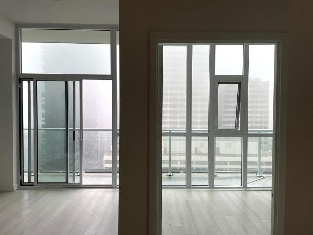 For Lease 33 Helendale Avenue Unit# 2008, Toronto, Ontario