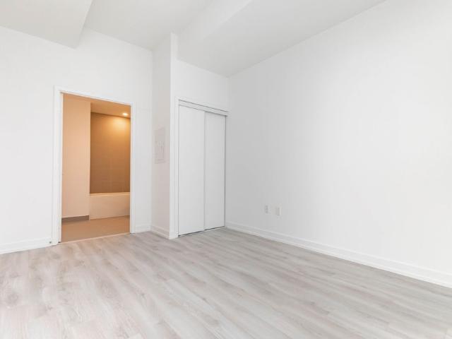 For Lease 33 Helendale Avenue Unit# 403, Toronto, Ontario