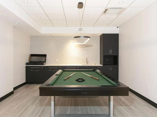 For Lease 33 Isabella Street Unit# 1012, Toronto, Ontario
