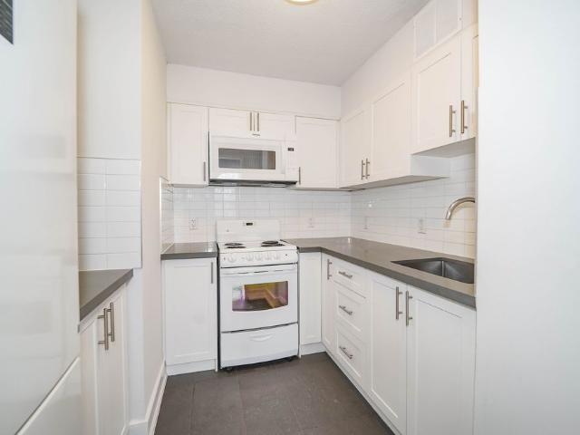 For Lease 33 Isabella Street Unit# 2606, Toronto, Ontario