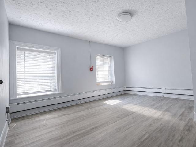 For Lease 33 Ontario Street Unit# 6, St. Catharines, Ontario
