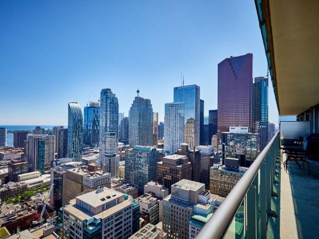 For Lease 33 Lombard Street Unit# 4204, Toronto, Ontario