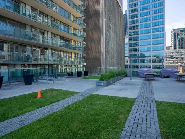 For Lease 33 Lombard Street Unit# 1801, Toronto, Ontario