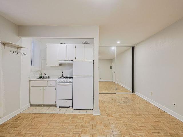 For Lease 33 Maitland Street Unit# 303, Toronto, Ontario