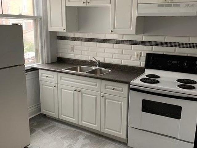 For Lease 33 Senator Avenue Unit# 1, Hamilton, Ontario