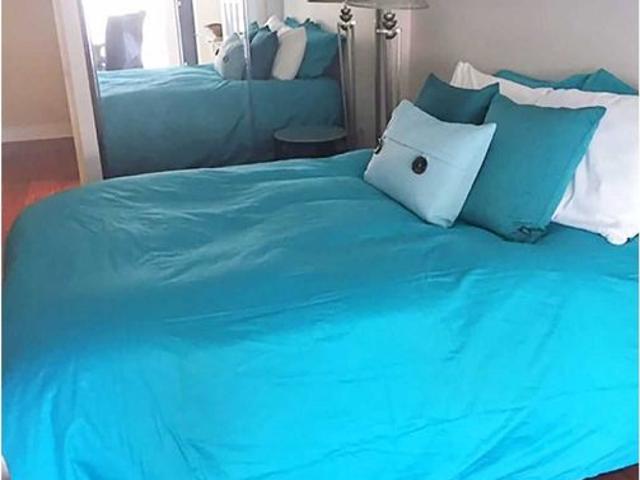 For Lease 33 University Avenue Unit# 904, Toronto, Ontario