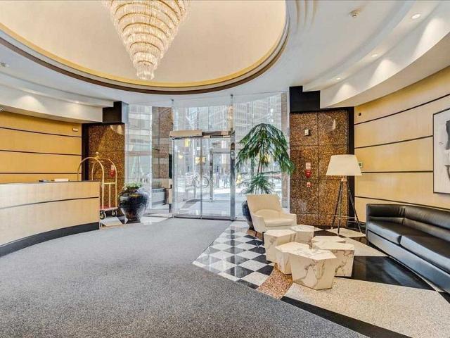 For Lease 33 University Avenue Unit# 207, Toronto, Ontario
