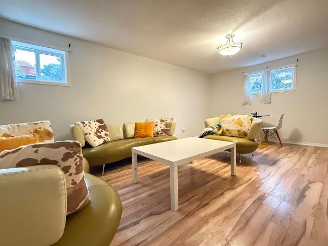 For Lease 33 Yatesbury Road Unit# Room 1, Toronto, Ontario