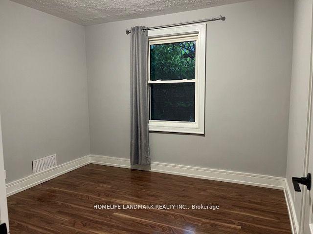 For Lease 344 Horsham Avenue, Toronto, Ontario