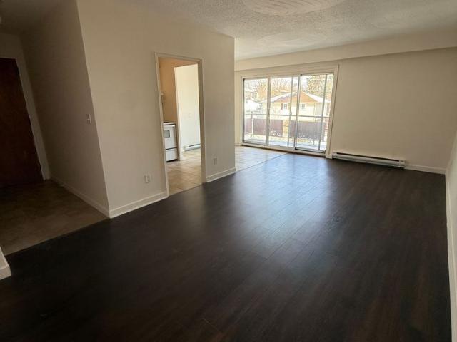 For Lease 346 Elgin Court Unit# 9, Oshawa, Ontario