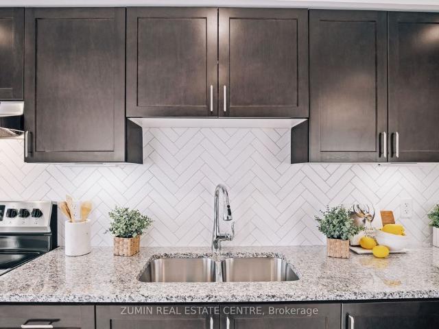 For Lease 3477 Vernon Powell Drive, Oakville, Ontario