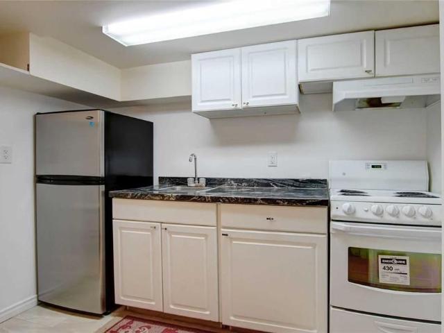 For Lease 3474 Covent Crescent Unit# BSMT, Mississauga, Ontario