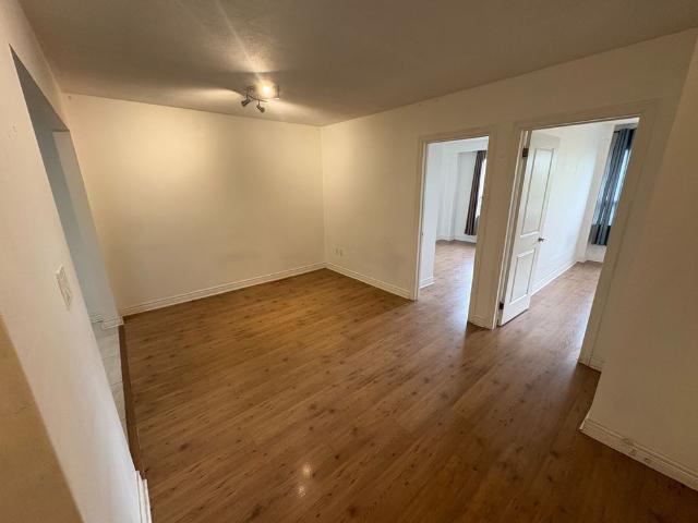 For Lease 341 Lakeshore Road Unit# 1, Oakville, Ontario