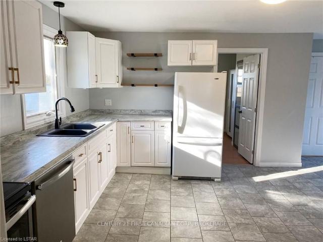 For Lease 34 Eureka Street, Lambton Shores, Ontario
