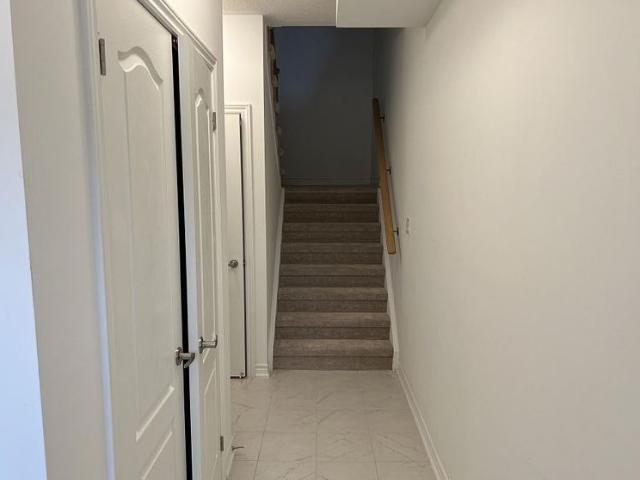 For Lease 34 Milson Cres N/A, Essa, Ontario