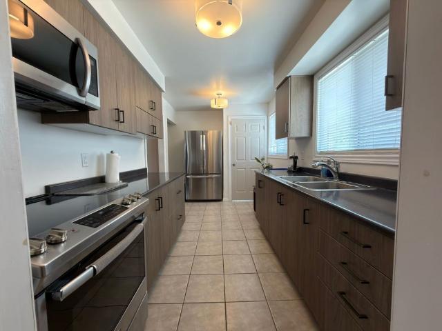 For Lease 34 Nora Court, Cambridge, Ontario