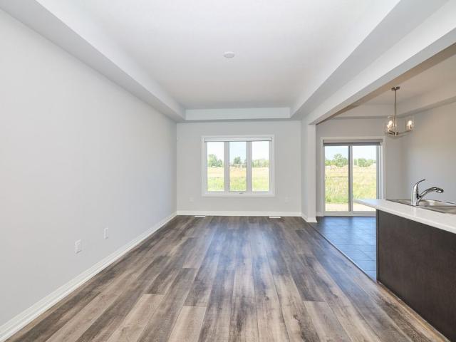 For Lease 34 West Creek Court, Welland, Ontario