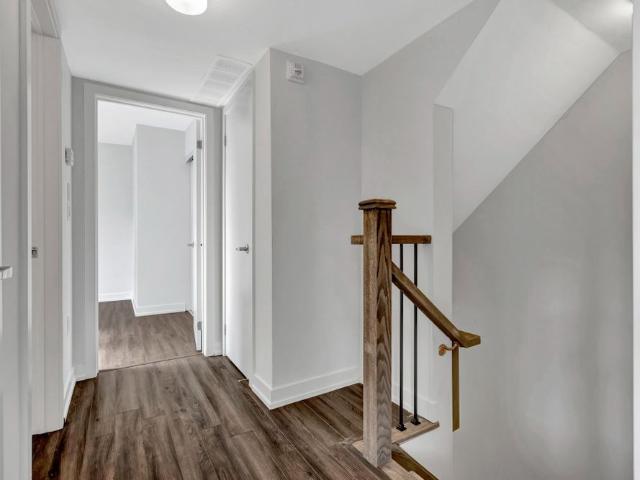 For Lease 3562 Colonial Drive Unit# 23, Mississauga, Ontario