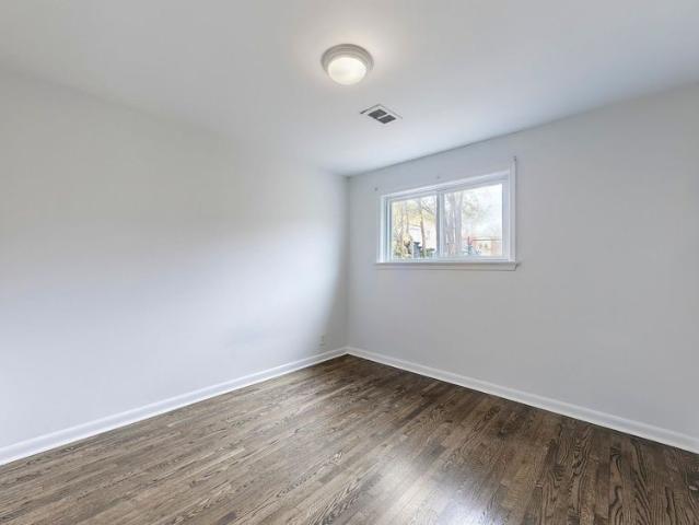 For Lease 3572 Dufferin Street Unit# lower, Toronto, Ontario
