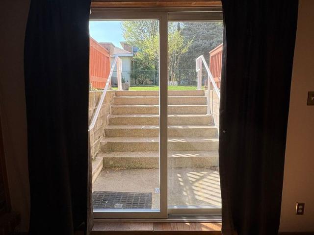 For Lease 357 Gage Court Unit# Lower, Burlington, Ontario