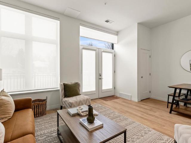 For Lease 351 Hill Street Unit# 202, London East, Ontario
