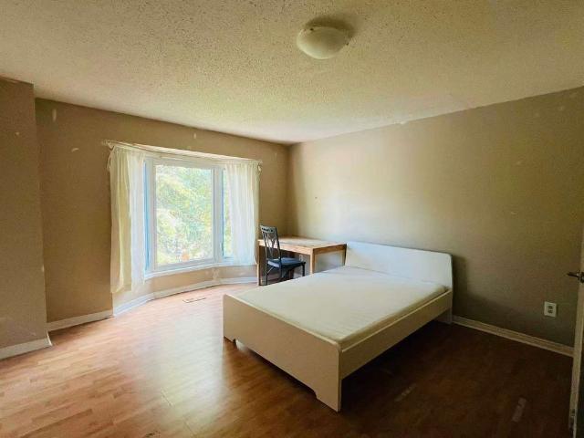 For Lease 3528 Ellesmere Road Unit# Master Room, Toronto, Ontario