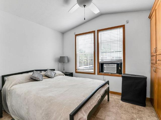 For Lease 3535 St. Joseph Boulevard Unit# 90, Orleans Cumberland and Area, Ontario