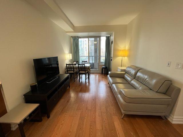 For Lease 35 Balmuto Street Unit# 1202, Toronto, Ontario
