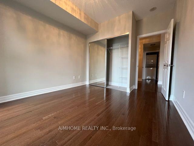 For Lease 35 Balmuto Street Unit# 2210, Toronto, Ontario