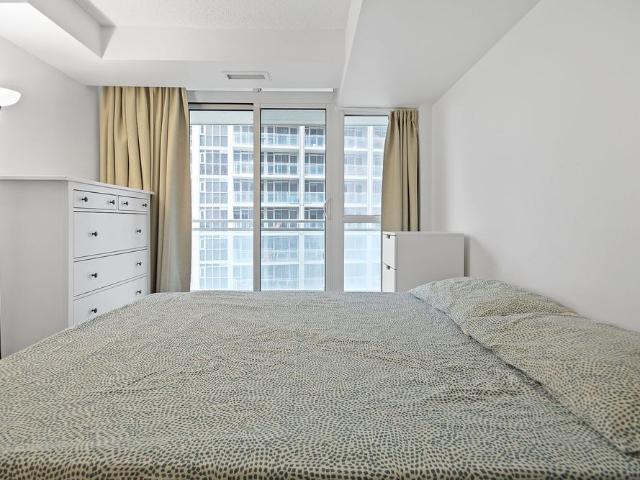 For Lease 35 Bastion Street Unit# 1120, Toronto, Ontario