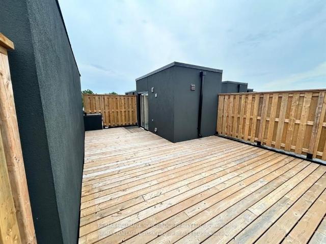For Lease 35 Birchcliff Avenue Unit# 37, Toronto, Ontario